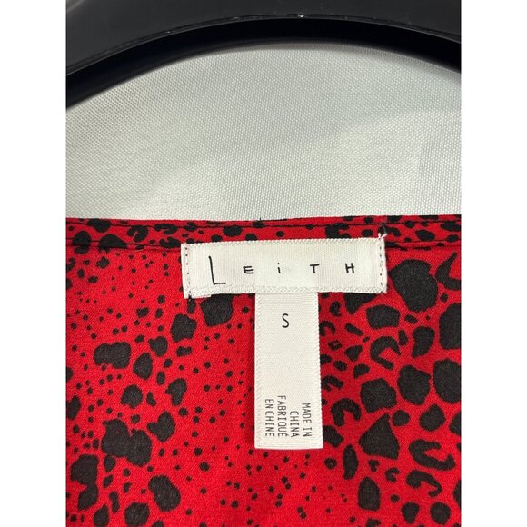 Leith Red Black Leopard Print Long Sleeve Crop Top Womens S Button Front New - Picture 4 of 4